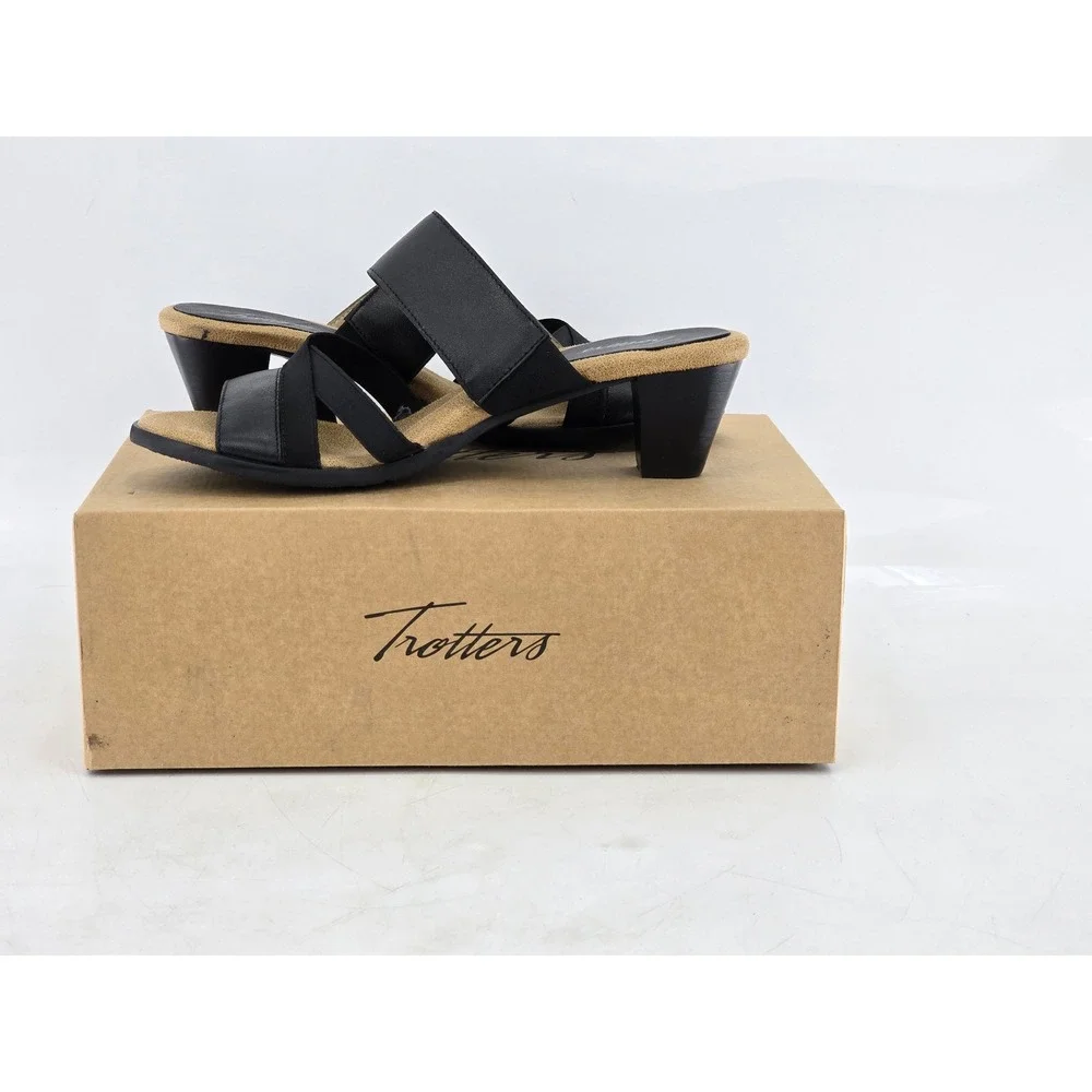 Trotters Maxine Sandals Women 9 W Black Leather Strappy Block Heel - NEW